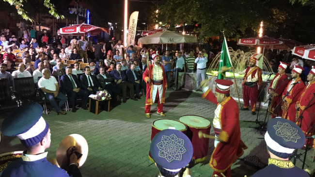 BAŞKAN GÜNDOĞAR’DAN FESTAİVALE DAVET VAR.BU FESTİVAL BİZİM MARKAMIZ 