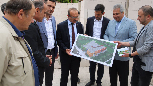 Vali Yavuz, Anaokulu İnşaatında İncelemede Bulundu