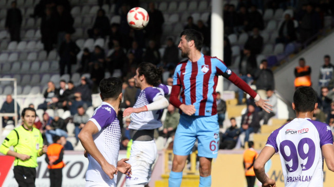 GERİYE DÜŞMEDEN GOL ATAMIYORUZ “ÇOK ÖNEMLİ YARA ALDIK”