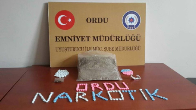 EMNİYETTEN UYUŞTURUCU TACİRLERİNE DARBE