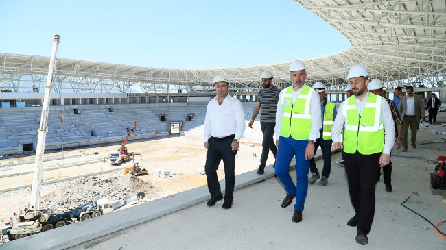 STADYUMU İNCELEYENBAŞKAN YILMAZ   “ORDU’YA LAYIK BİR STADYUM ORTAYA ÇIKACAK”