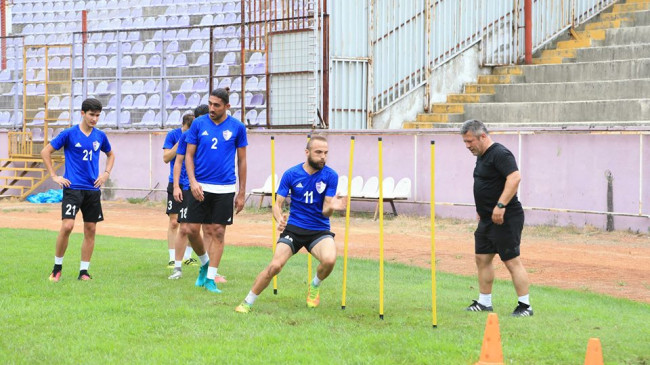 YENİORDUSPORDA YAPRAK DÖKÜMÜ DEVAM “SON YOLCU FATİH DENİZ”