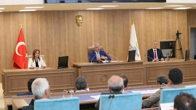 BAŞKAN YILMAZ MECLİSTE YATIRIMLARI ANLATTI  “ORDU BÖLGENİN VİTRİNİ OLDU”