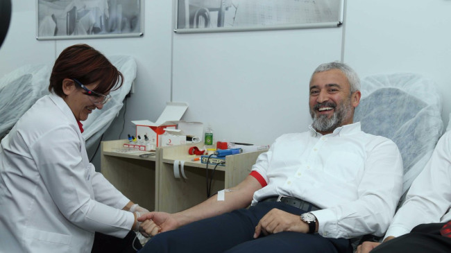 YILMAZ SÜREKLİ BAĞIŞÇI