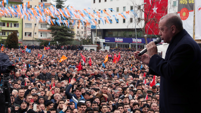 CUMHURBAŞKANI ERDOĞAN İ.NAİM ŞAHİNE YÜKLENDİ “TAKLACIYA ÖYLE BİR DERS VERİN Kİ KARŞINIZA ÇIKMAYA YÜZ BULAMASIN”