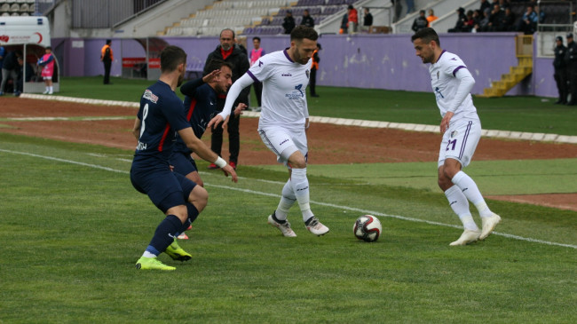 YENİ ORDUSPOR: 1 – KEMERSPOR 2003: 1                DÜŞMEYELİM YETER!