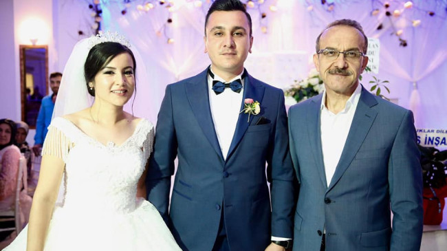 Vali Yavuz, gazilerin mutlu günlerine ortak oldu