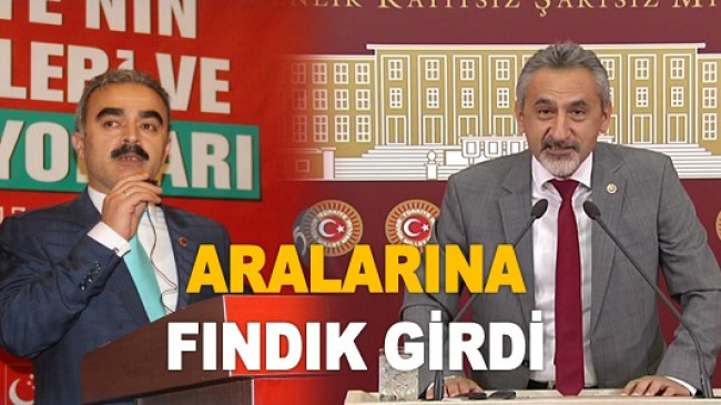 SP’Lİ TEMİZ’DEN CHP’Lİ ADIGÜZEL’E  VER YANSIN         VEKİL Mİ AT YARIŞI SPİKERİ Mİ?