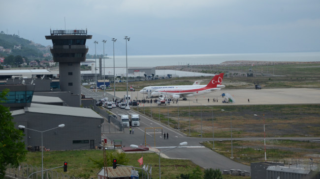 ORDU GİRESUN HAVALİMANI REKORA KOŞUYOR