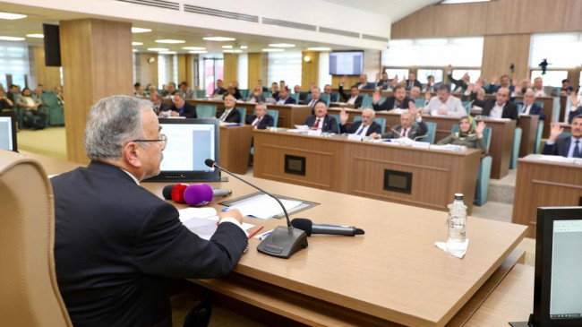OBB MECLİSİNDE HAYVANLAR ÖN PLANDAYDI