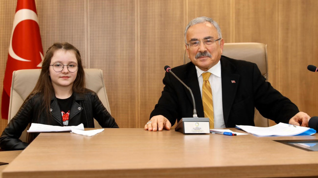 HİLMİ AMCA ÇAMAŞ’A SAHİP ÇIK