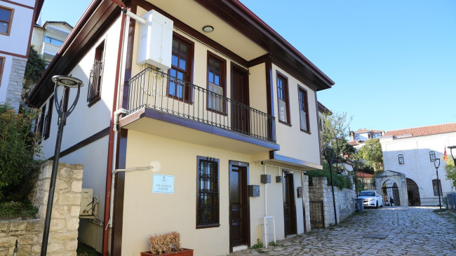 CAM SANATI YAŞATILACAK