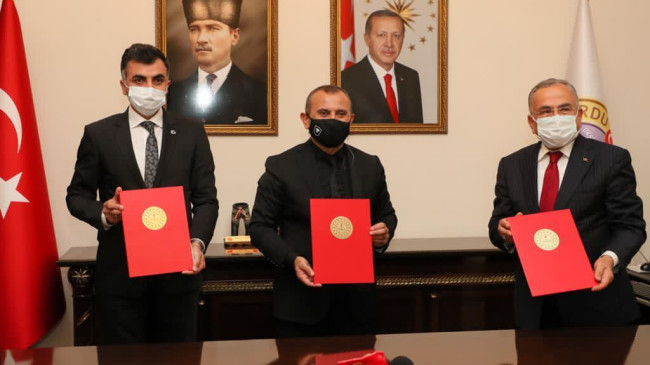 BİR OKULDA BÜYÜKŞEHİR’DEN