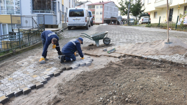 Altınordu’da alt ve üstyapı çalışmaları sürüyor