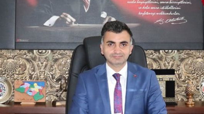 Müdür Vargeloğlu’ndan Sınava Giren Öğrencilere Moral