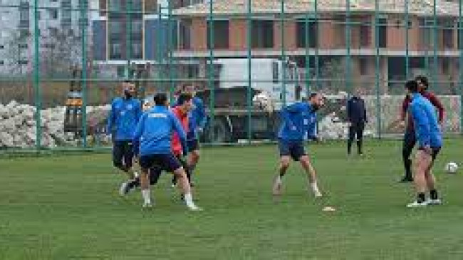 DERSİMİZ ALAGÖZ HOLDİNG IĞDIRSPOR  KONU ÇOK ÖZEL TAKTİK VE İYİ FUTBOL  SONUÇ GALİBİYET VE 3 PUAN