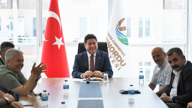 “ÜRETEN KENDİNE YETEN ŞEHİR İÇİN İSTİHDAM PROJELERİMİZİ BİR BİR HAYATA GEÇİRİYORUZ “
