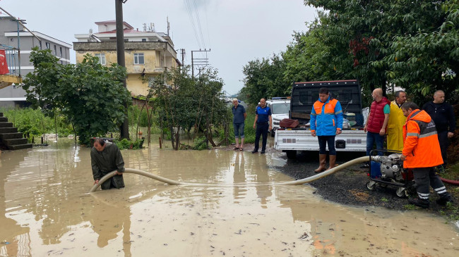 BAŞKAN TÖREN “24 SAAT SAHADAYIZ”