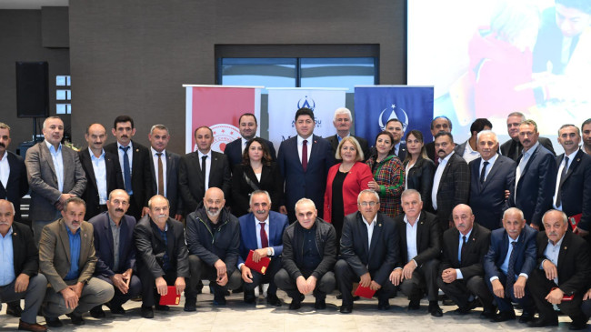 BAŞKAN TÖREN “BİZİM EN GÜÇLÜ HAZİNEMİZ DAYANIŞMA, FİKİR VE AKIL ORTAKLIĞI”