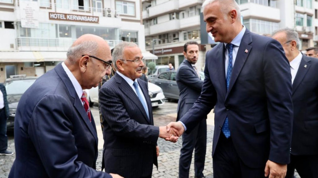 BAKAN ERSOY’DAN TAM NOT