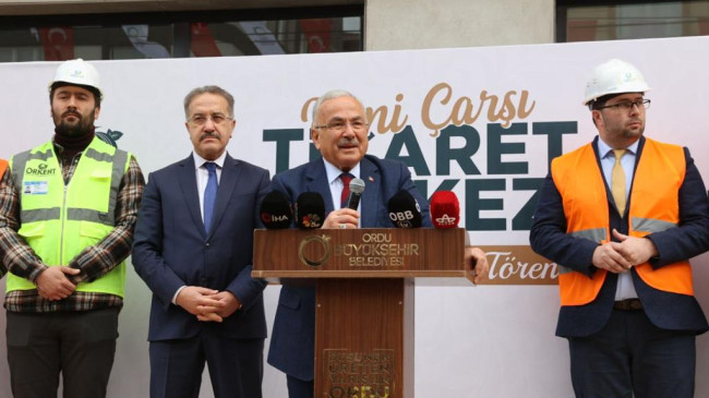 ‘YENİ ÇARŞI TİCARET MERKEZİ’ AÇILDI