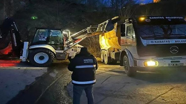 İKİ AYRI NOKTADA HEYELAN MEYDANA GELDİ!