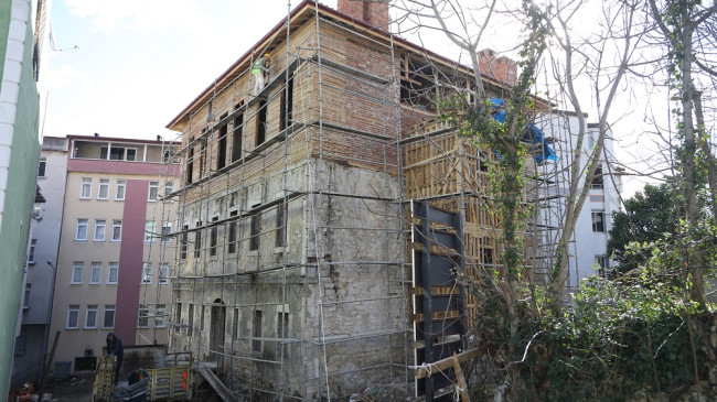 SELİMİYE KONAKTA RESTORASYON SÜRÜYOR