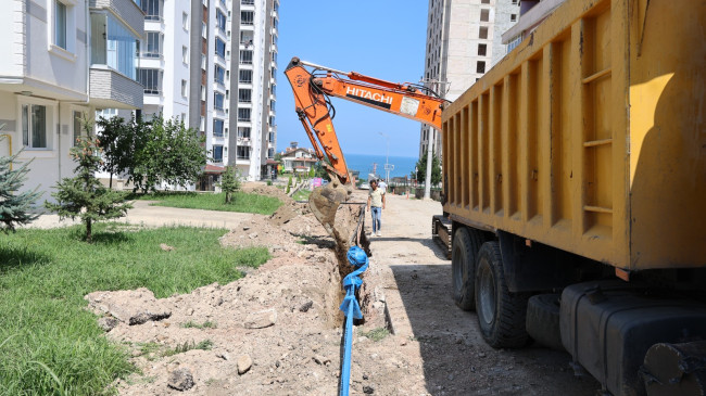 FATSA İLÇESİ DOLUNAY MAHALLESİNDE ALT YAPI YENİLENİYOR