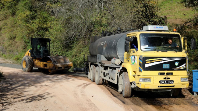 FATSA DEREYURT MAHALLESİ’NDE ASFALT SEVİNCİ