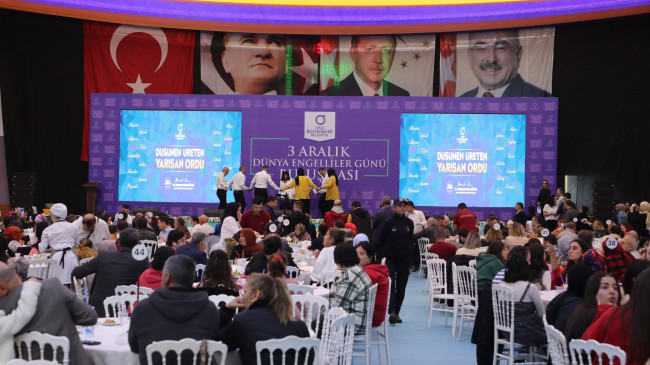 Vali Erol, Engelliler Gününe Özel Etkinliğe Katıldı