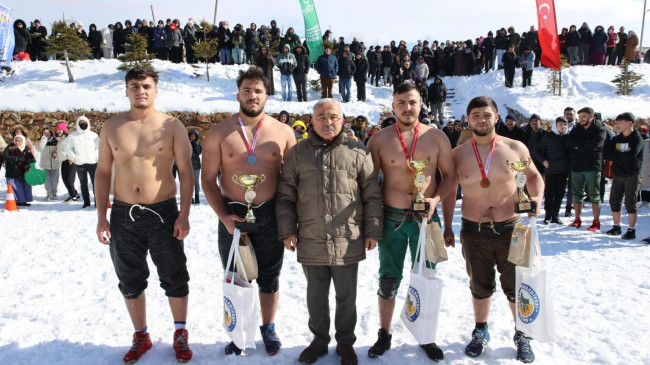 2 BİN RAKIMDA KIŞ FESTİVALİ