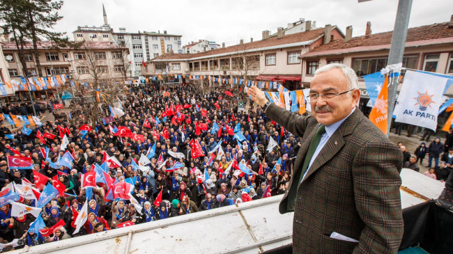 AKKUŞ’TA TARİHİ MİTİNG